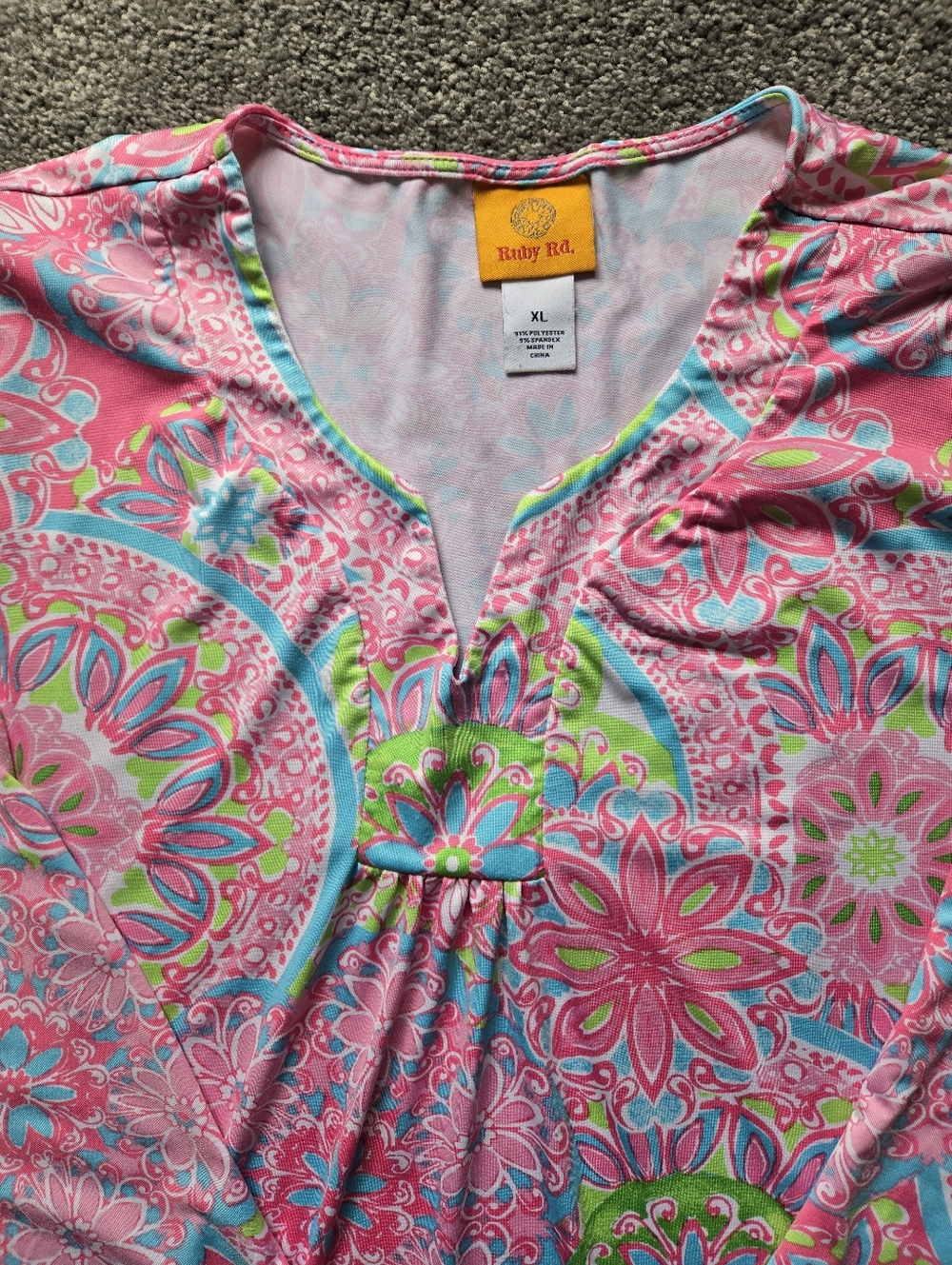 Ruby Road Womans Pink Multi-Color Floral V-Neck Tunic - Picture 5 of 6